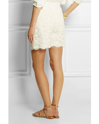 Женские белые кружевные шорты от Valentino