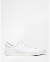 Мужские белые низкие кеды из плотной ткани от Fred Perry