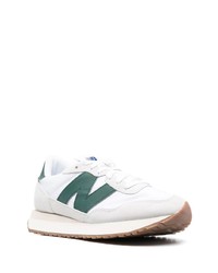 Мужские белые низкие кеды от New Balance