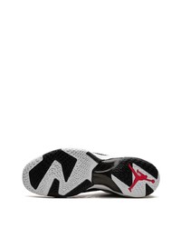 Мужские белые низкие кеды от Jordan