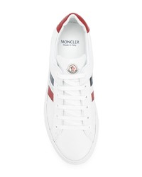 Женские белые низкие кеды от Moncler