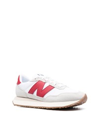 Мужские белые низкие кеды от New Balance