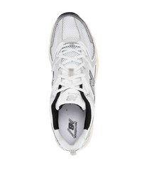 Мужские белые низкие кеды от New Balance