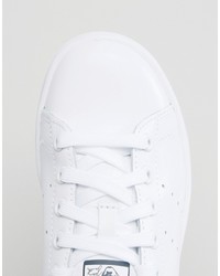 Женские белые низкие кеды от adidas