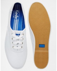 Женские белые плимсоллы от Keds