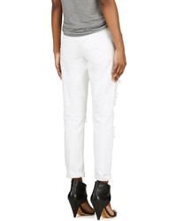 Белые рваные джинсы-бойфренды