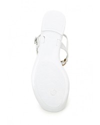 Белые сандалии на плоской подошве от Mon Ami