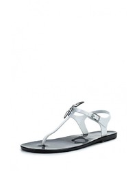 Белые сандалии на плоской подошве от Mon Ami