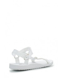 Белые сандалии на плоской подошве от Vero Moda