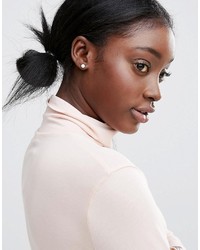 Белые серьги от Pilgrim