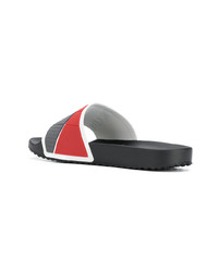 Мужские белые сланцы от Prada