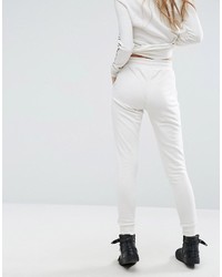 Женские белые спортивные штаны от Noisy May