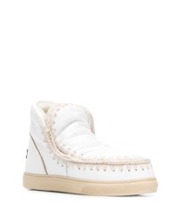 Белые угги от Mou