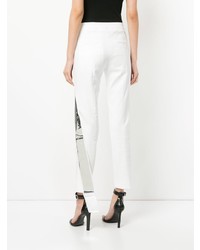 Белые узкие брюки от Juan Hernandez Daels