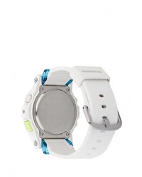 Женские белые часы от Casio