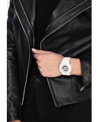 Женские белые часы от Casio