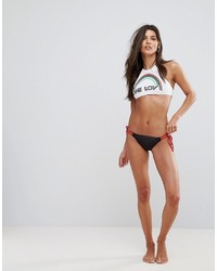 Белый бикини-топ от Chaser