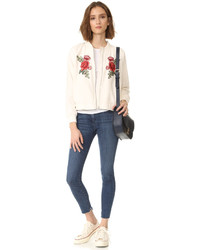 Женский белый бомбер от BB Dakota