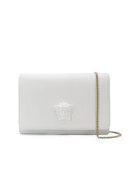 Белый кожаный клатч от Versace