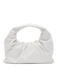 Белый кожаный клатч от Bottega Veneta