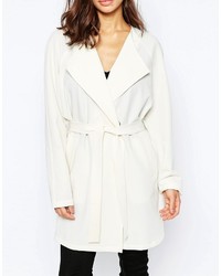 Женский белый плащ