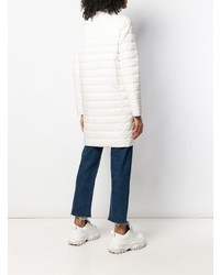 Женский белый пуховик от Herno