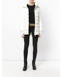 Женский белый пуховик от Herno