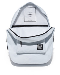 Женский белый рюкзак от Herschel