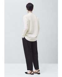 Женский белый свитер с v-образным вырезом от Mango