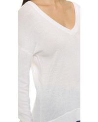 Женский белый свитер с v-образным вырезом от Feel The Piece