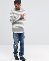 Мужской белый свитер с круглым вырезом в горизонтальную полоску