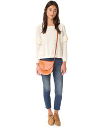 Женский белый свитер от Liv