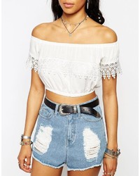 Белый укороченный топ крючком от Missguided