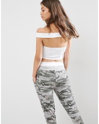 Белый укороченный топ от Boohoo