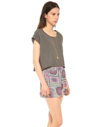 Белый укороченный топ от Velvet