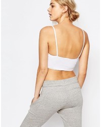 Белый укороченный топ от Boohoo