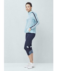 Женская голубая ветровка от Mango