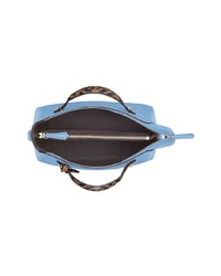 Голубая кожаная большая сумка от Fendi