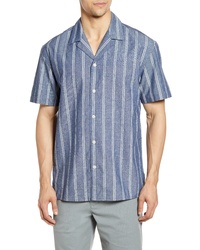 Голубая рубашка с коротким рукавом из шамбре в вертикальную полоску