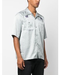 Мужская голубая рубашка с коротким рукавом с вышивкой от Needles