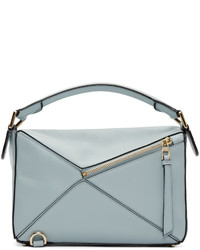 Женская голубая сумка от Loewe