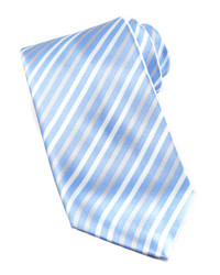 Голубой галстук в вертикальную полоску