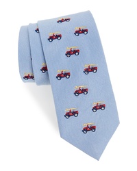 Голубой галстук с вышивкой