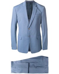 Голубой костюм от Prada