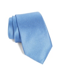 Голубой шелковый галстук