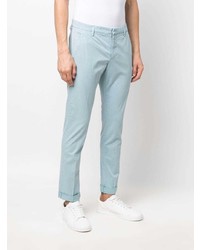 Голубые брюки чинос от Dondup