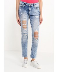 Голубые джинсы-бойфренды от Mavi