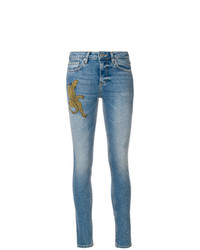 Голубые джинсы скинни с вышивкой от Zoe Karssen