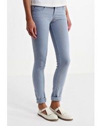 Голубые джинсы скинни от Victoria Beckham