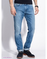 Мужские голубые джинсы от Calvin Klein